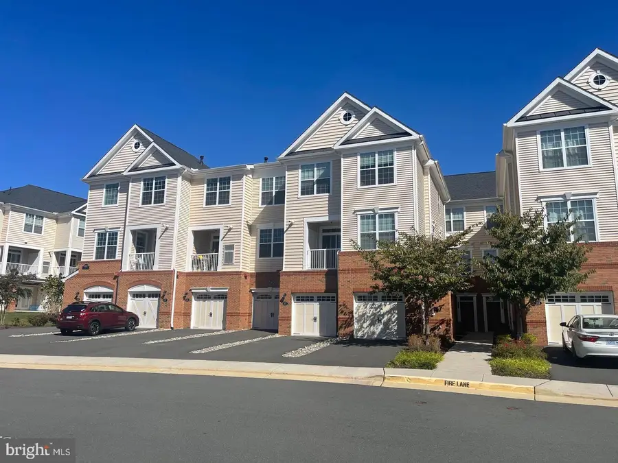 43032 Stuarts Glen Ter #106, Ashburn, VA 20148 - #2