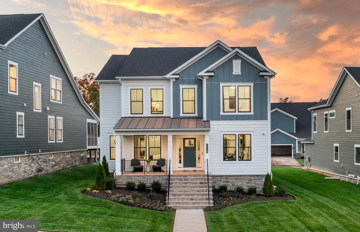 42807 Eagle View Dr, Leesburg, VA 20176 - #1