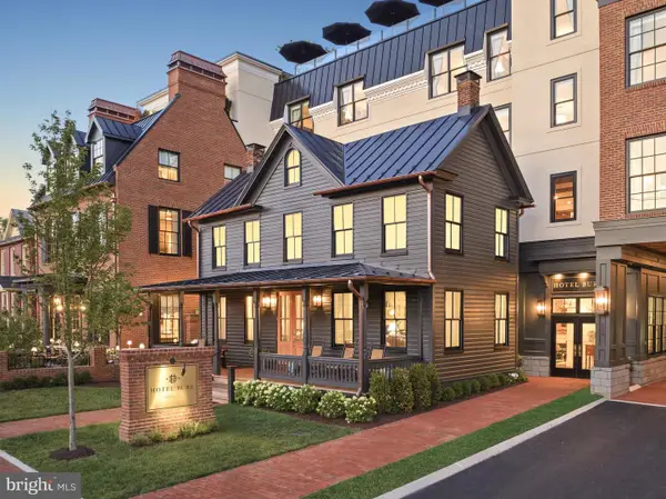 212 King St S #d, LEESBURG, VA 20175