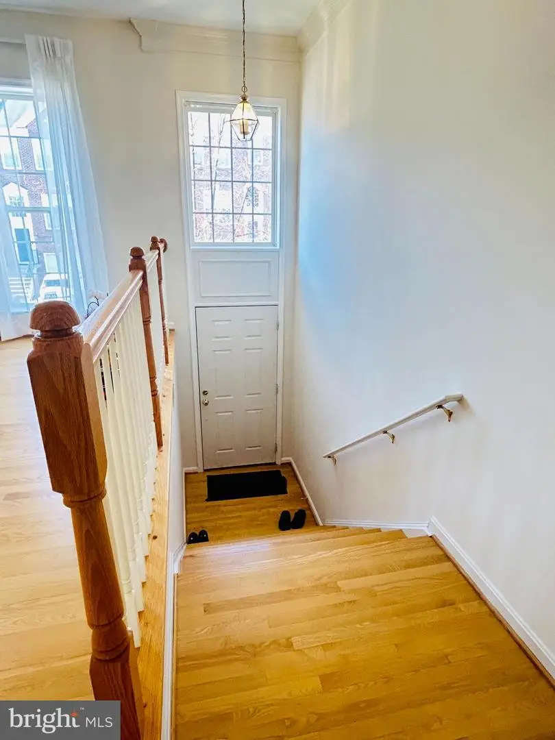 45798 Mountain Pine Sq, Sterling, VA 20166 - #2