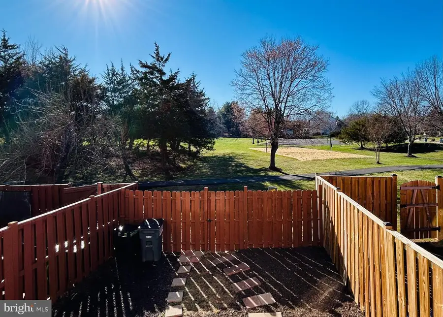 43105 Gatwick Sq, Ashburn, VA 20147 - #3
