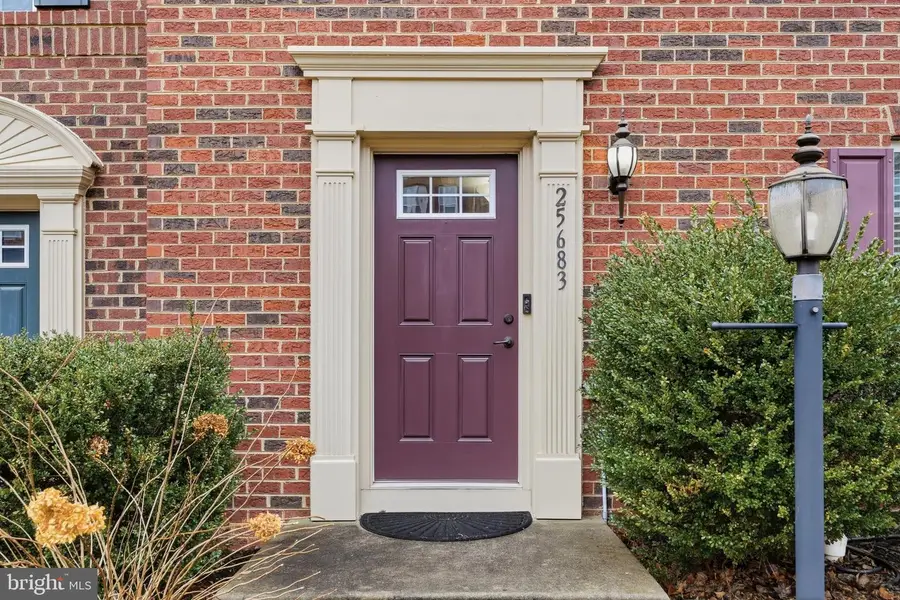 25683 Azalea Garden Ter, Aldie, VA 20105 - #3