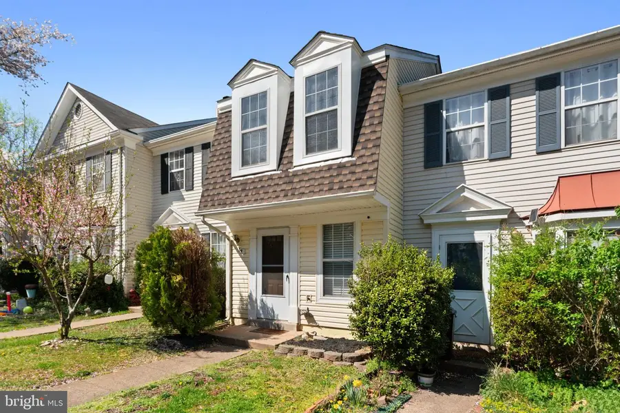 34 Palmer Ct, Sterling, VA 20165 - #3