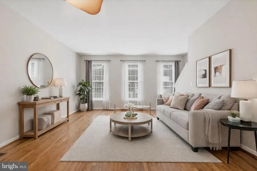 42798 Sykes Ter, Chantilly, VA 20152 - #3