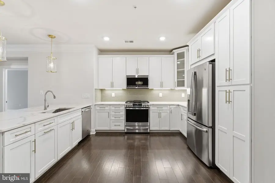 21007 Rocky Knoll Sq #205, Ashburn, VA 20147 - #3