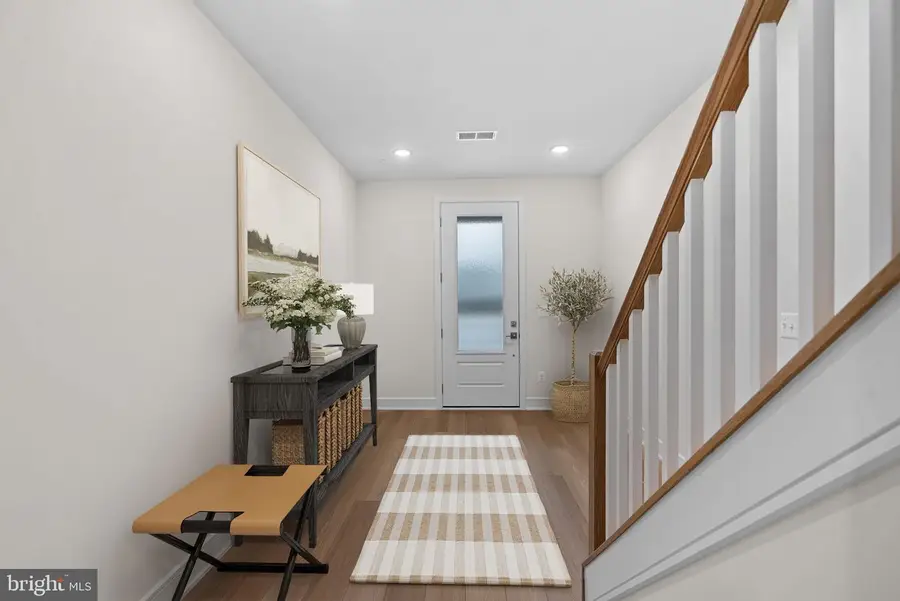 43406 Farringdon Sq, Broadlands, VA 20148 - #3