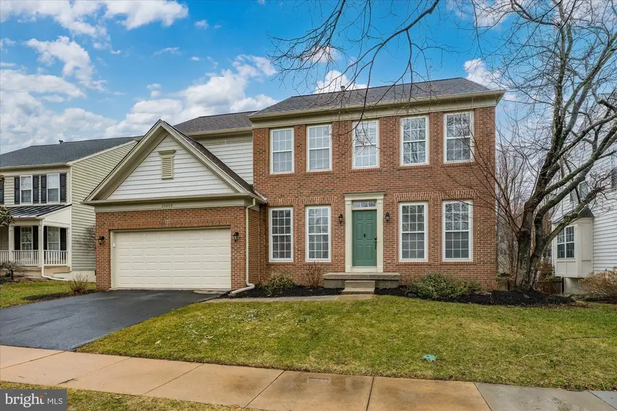 26068 Talamore Dr, Chantilly, VA 20152 - #2