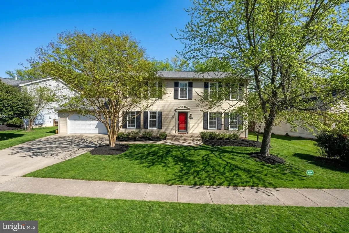 21112 Midday Ln, Sterling, VA 20164 - #1