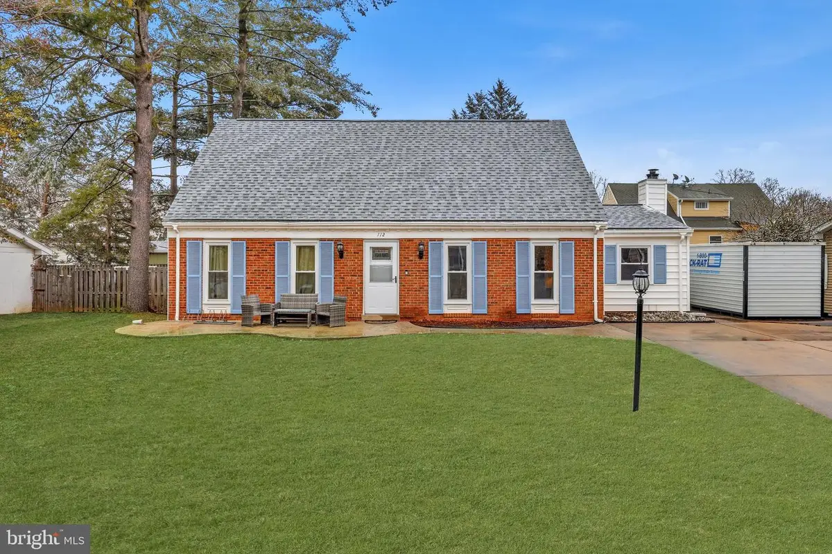 112 N Kennedy Rd, Sterling, VA 20164 - #1