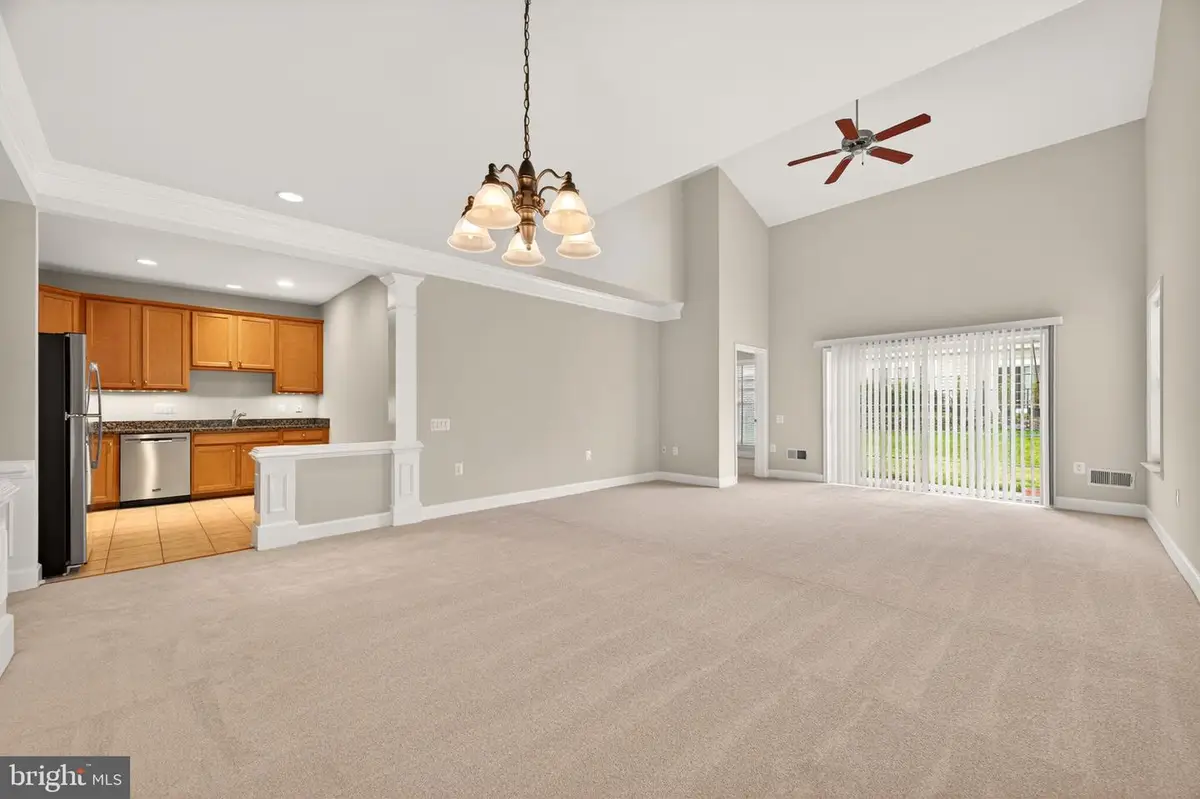 44397 Maltese Falcon Sq, Ashburn, VA 20147 - #1
