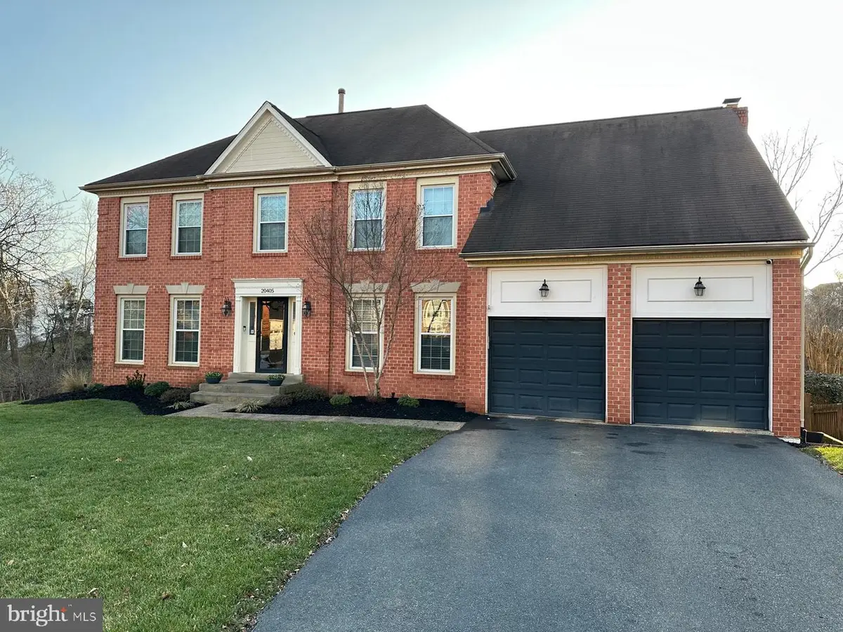 20405 Altavista Way, Ashburn, VA 20147 - #1