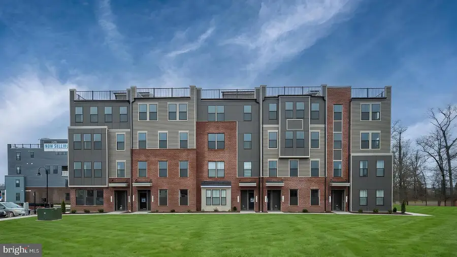 44576 Strabane Ter, Ashburn, VA 20147 - #3