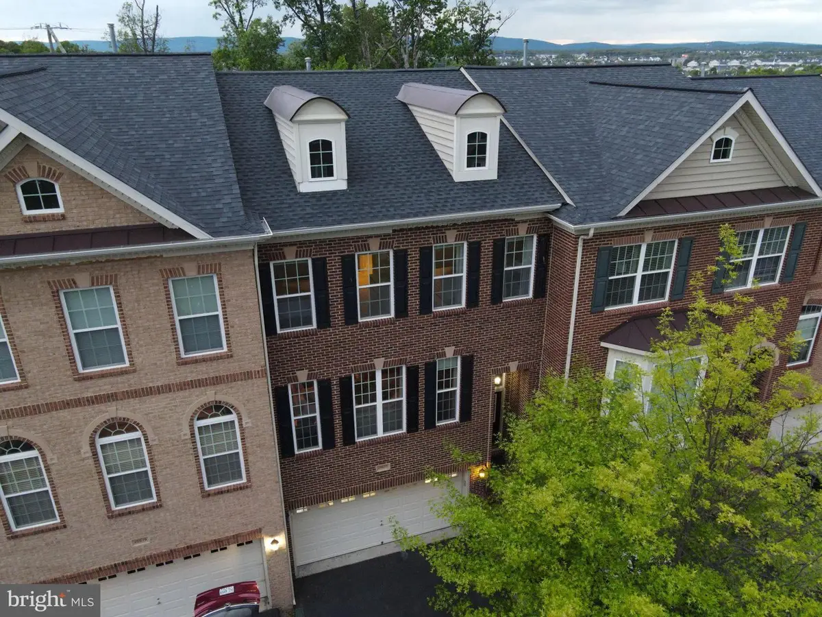 25577 Soft Mist Ter, Aldie, VA 20105 - #1