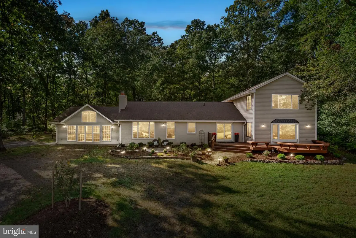 19347 Hundred Acres Ln, Leesburg, VA 20175 - #1