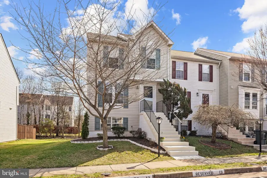 45430 Gable Sq, Sterling, VA 20164 - #3