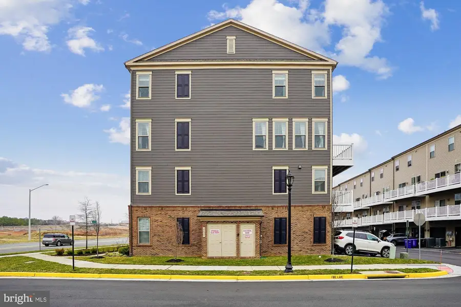 2204 Abboccato Ter Se, Leesburg, VA 20175 - #3