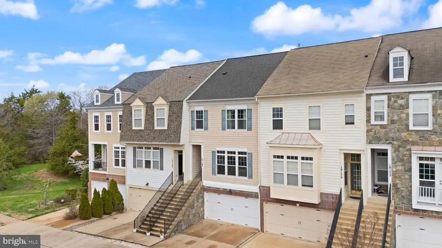 18168 Mill House Sq, Leesburg, VA 20176 - #2