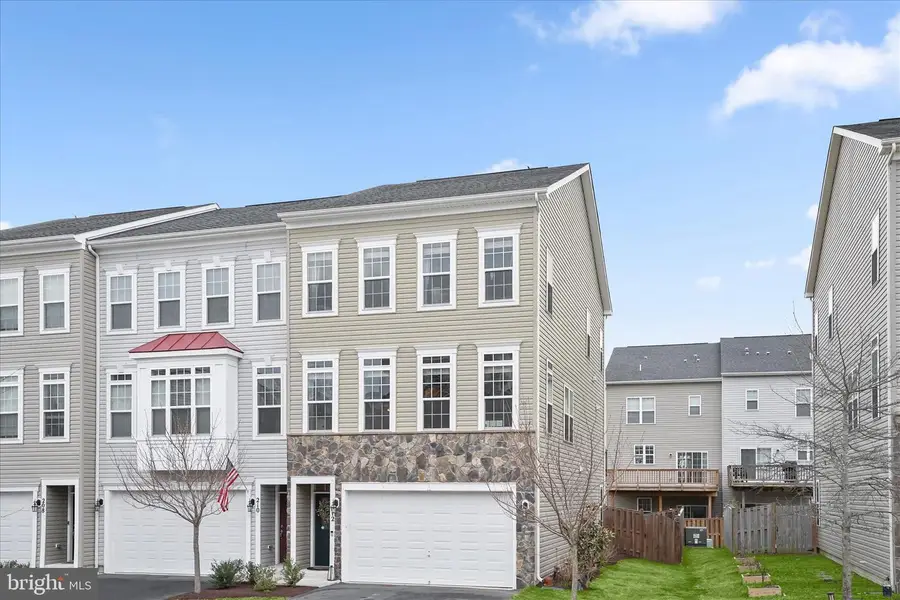 212 Apsley Ter, Purcellville, VA 20132 - #2