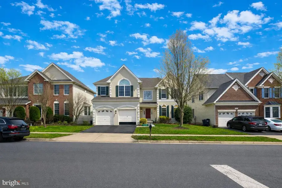 25957 Donovan Dr, Chantilly, VA 20152 - #2