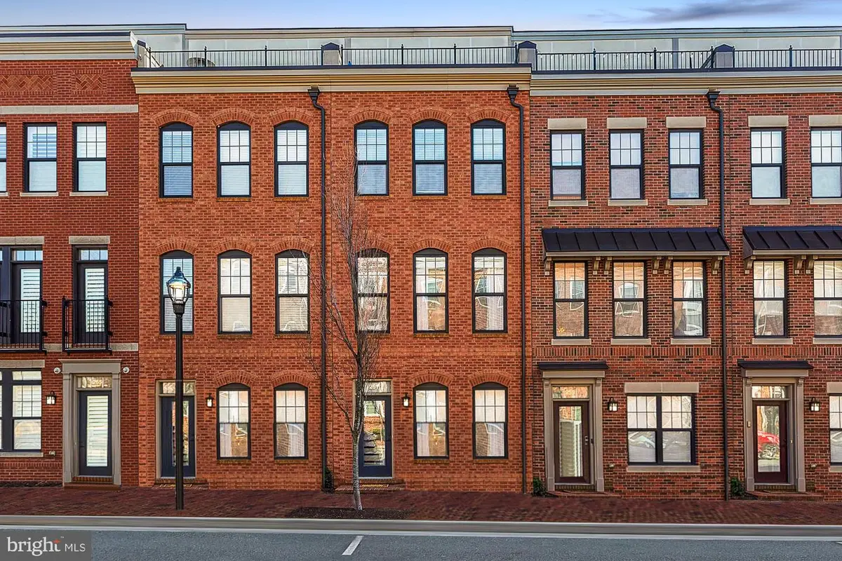 261 Crescent Station Ter Se, Leesburg, VA 20175 - #1