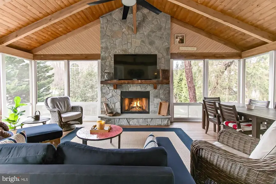 20461 Swan Creek Ct, Sterling, VA 20165 - #3