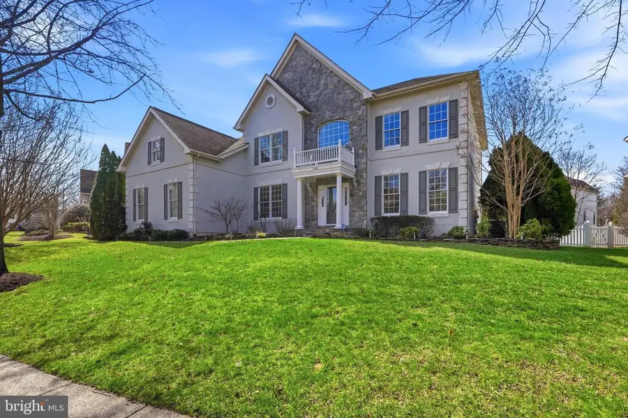 19925 Interlachen Cir, Ashburn, VA 20147 - #2