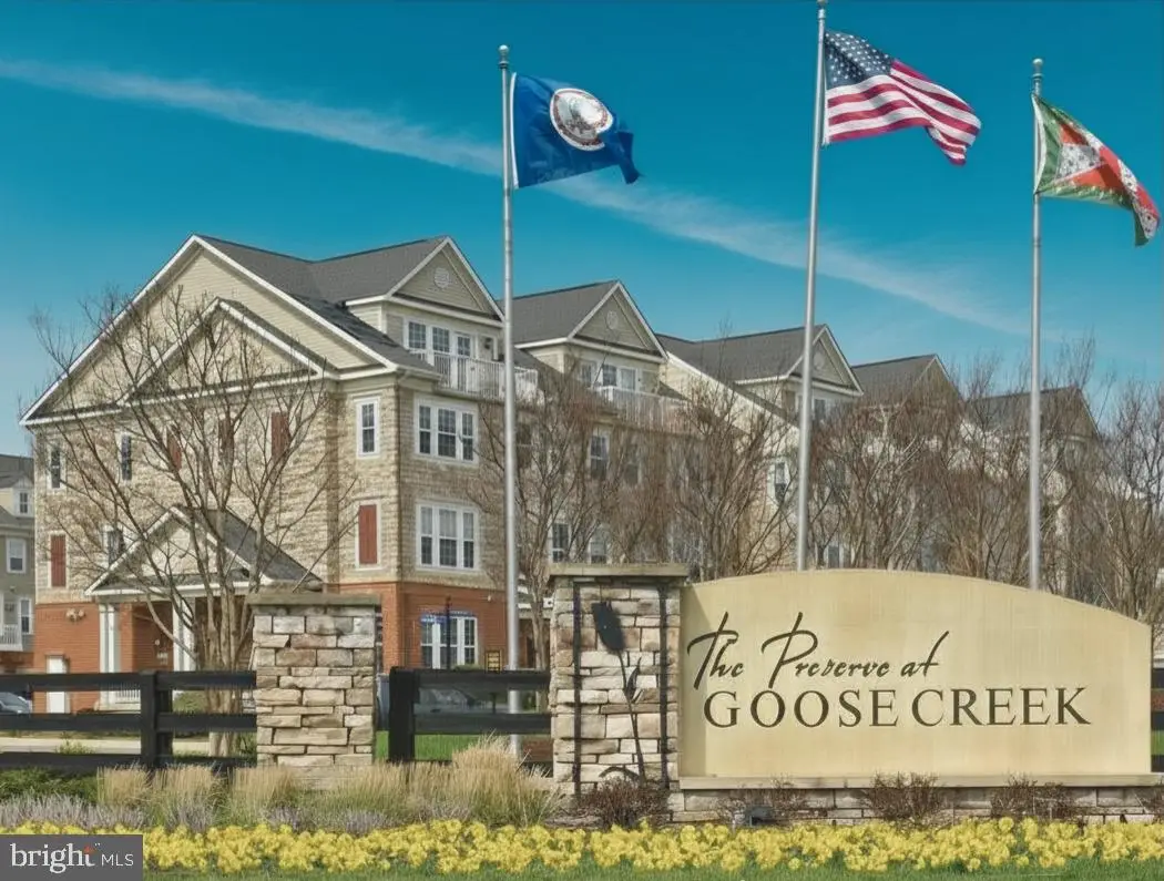 42572 Wildly Ter, Ashburn, VA 20148 - #1