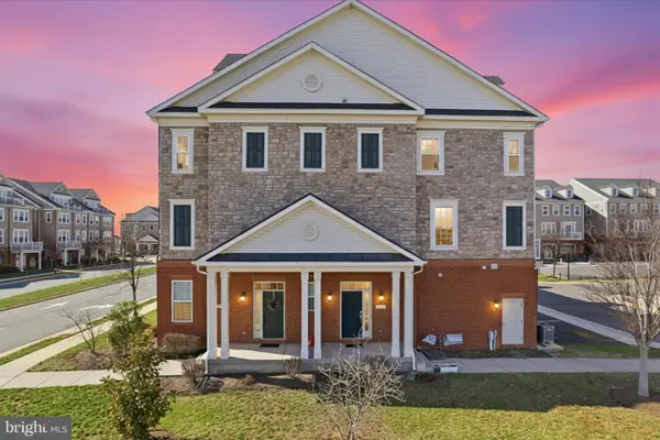 21179 Ashburn Heights Dr, ASHBURN, VA 20148