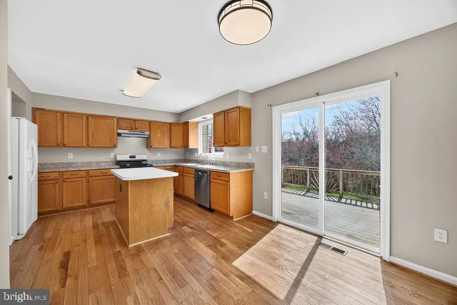 43249 Clearnight Ter, Ashburn, VA 20147 - #3