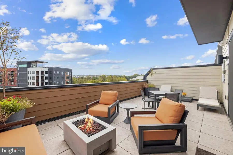 44665 Brushton Ter, Ashburn, VA 20147 - #3