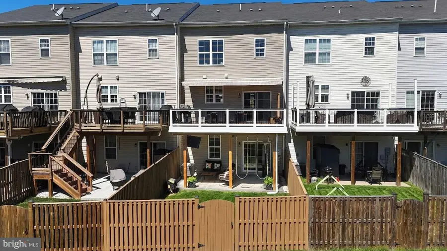 204 Miles Hawk Ter, Purcellville, VA 20132 - #3