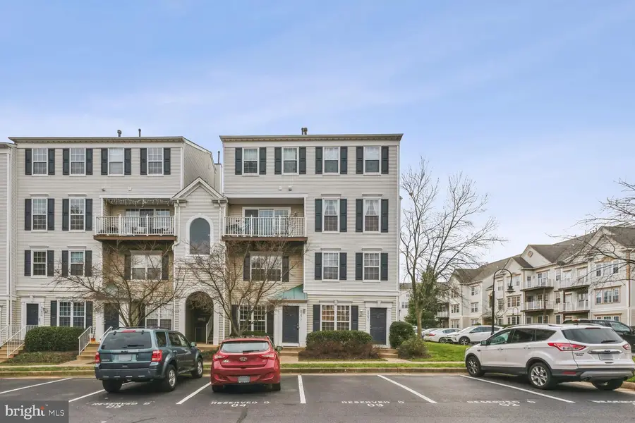 45473 Caboose Ter, Sterling, VA 20166 - #3