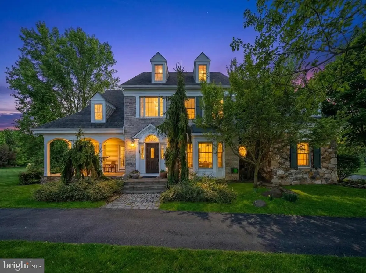 36025 Snickersville Tpke, Purcellville, VA 20132 - #1