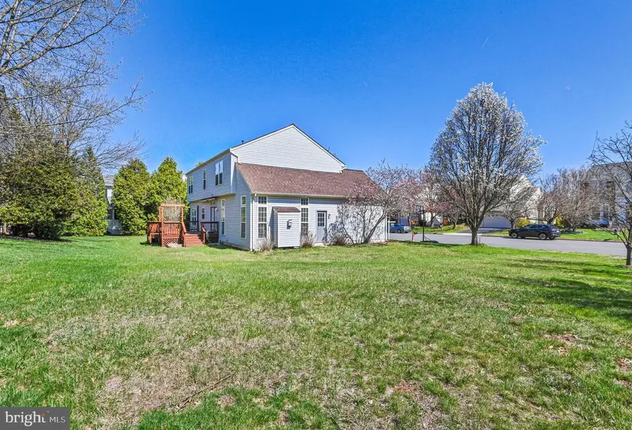 20733 Rainsboro Dr, Ashburn, VA 20147 - #3