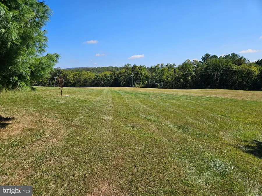 13142 Waterford View Ct, Lovettsville, VA 20180 - #3