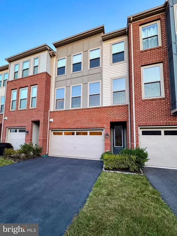 42410 Dogwood Glen Sq, STERLING, VA 20166