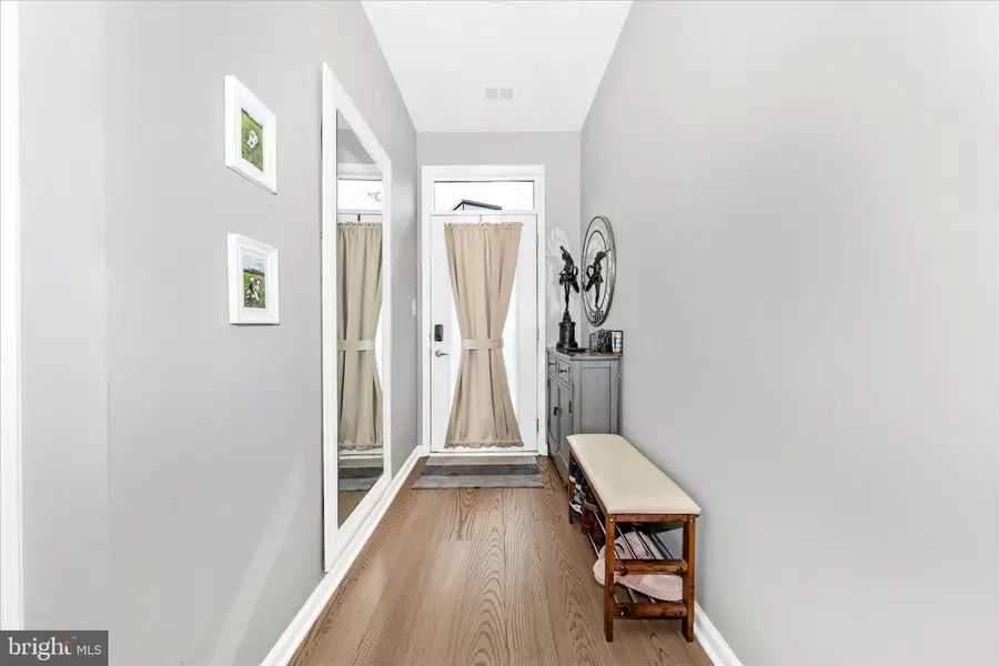 43406 Old Ryan Rd, Ashburn, VA 20148 - #2