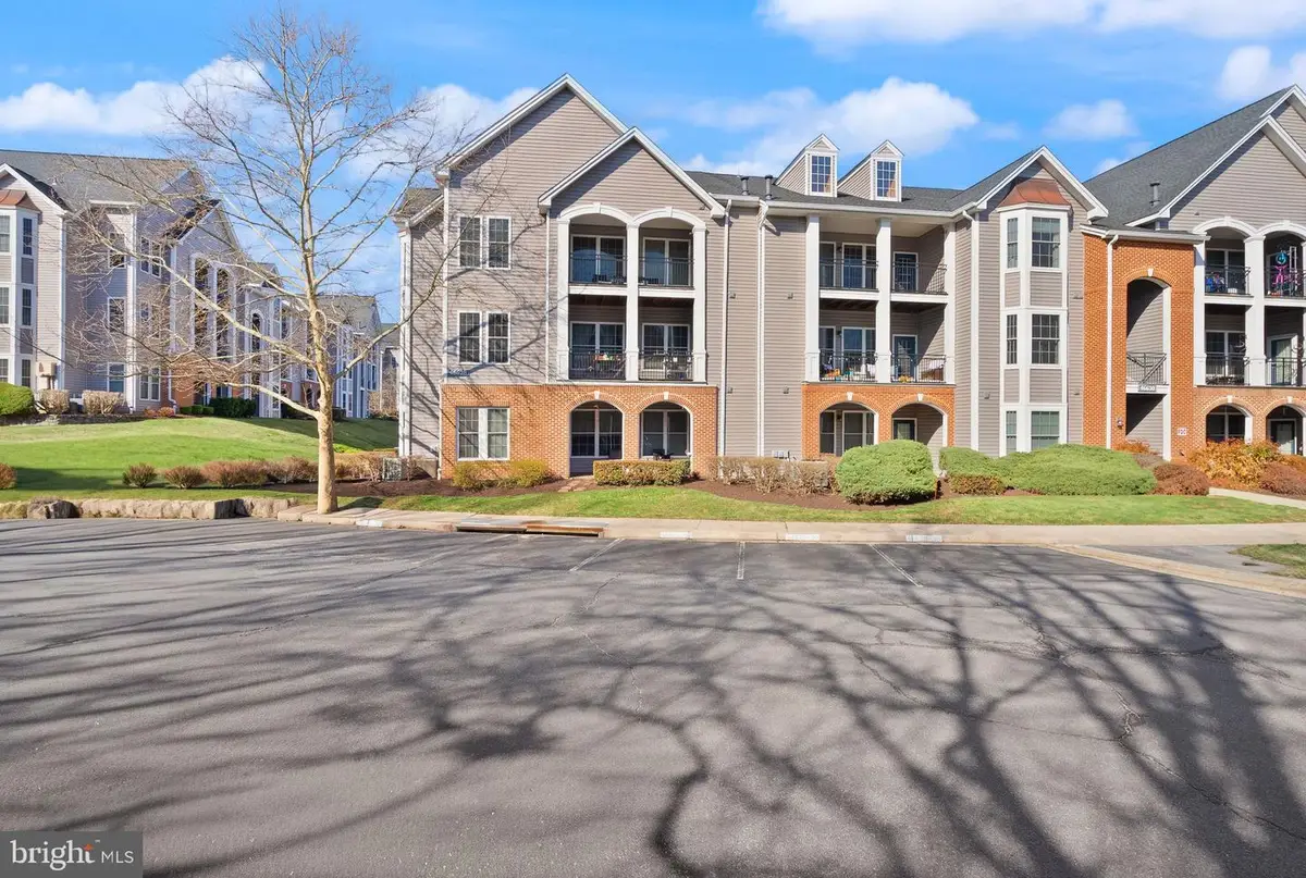 46628 Drysdale Ter #301, Sterling, VA 20165 - #1