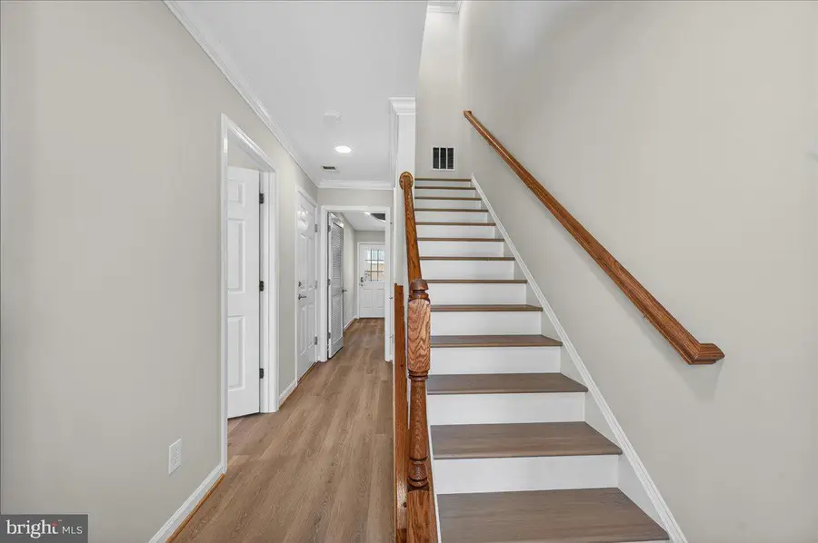 25484 Amber Gate Ter, Chantilly, VA 20152 - #3