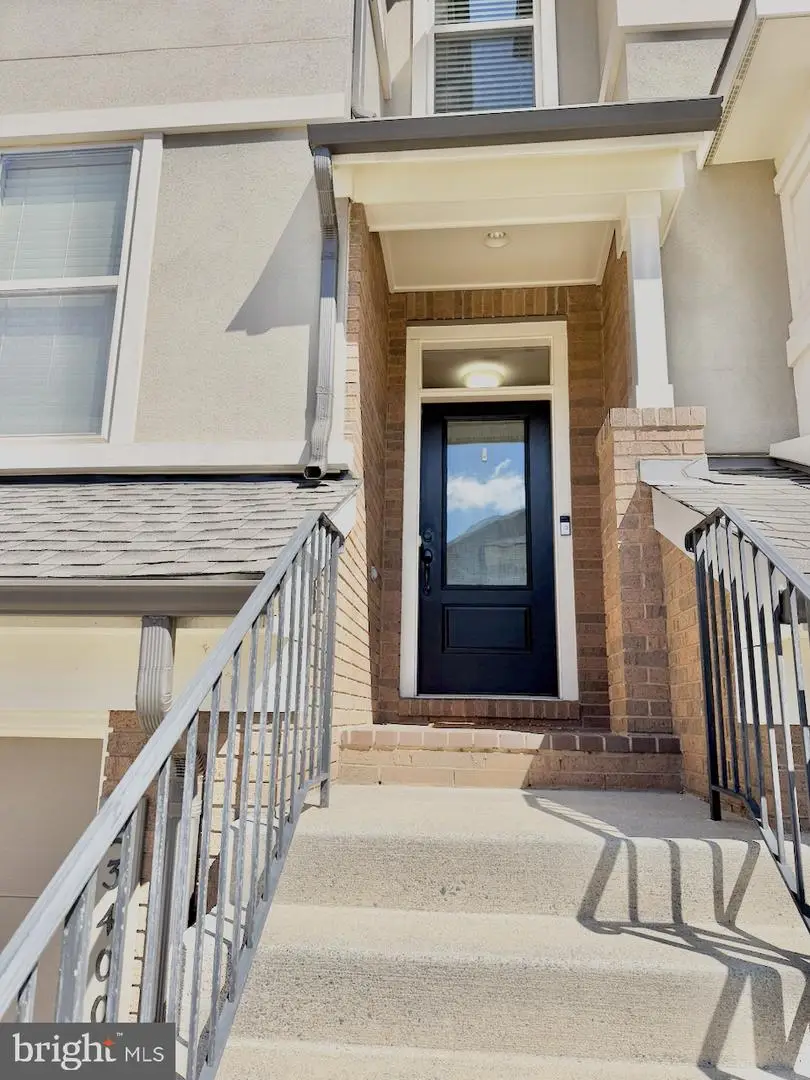 23400 Evening Primrose Sq, Brambleton, VA 20148 - #3