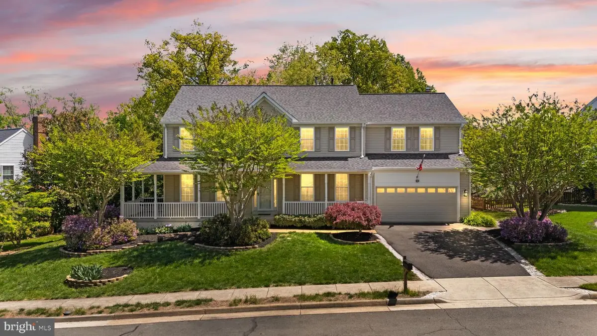 817 Kenneth Pl Se, Leesburg, VA 20175 - #1