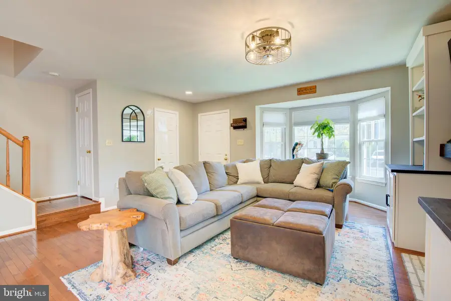 919 Smartts Ln Ne, Leesburg, VA 20176 - #2