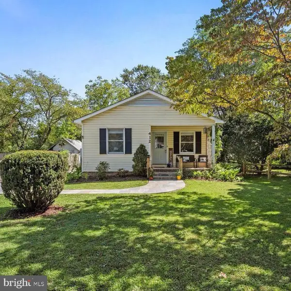 412 S Maple Ave, PURCELLVILLE, VA 20132