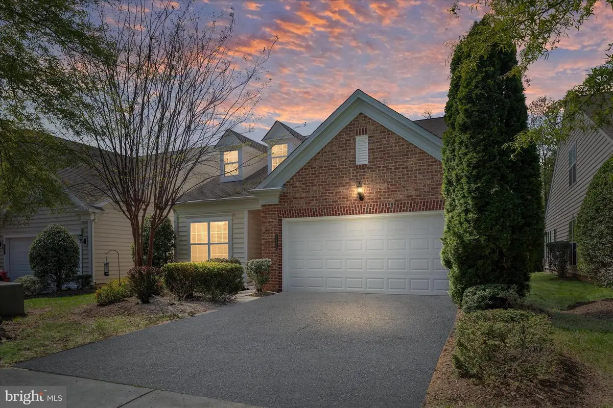 20369 Oyster Reef Pl, Ashburn, VA 20147 - #1