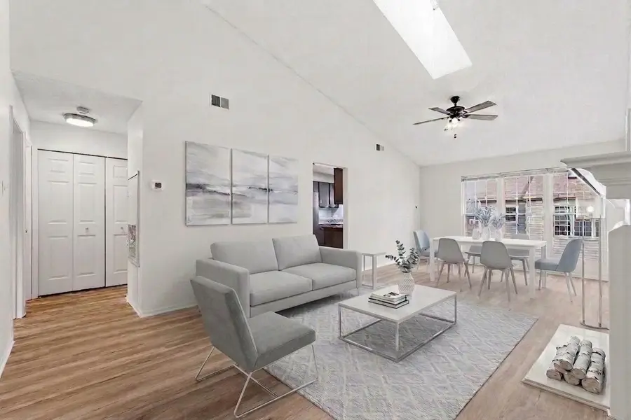 1115 Huntmaster Ter Ne #301, Leesburg, VA 20176 - #2