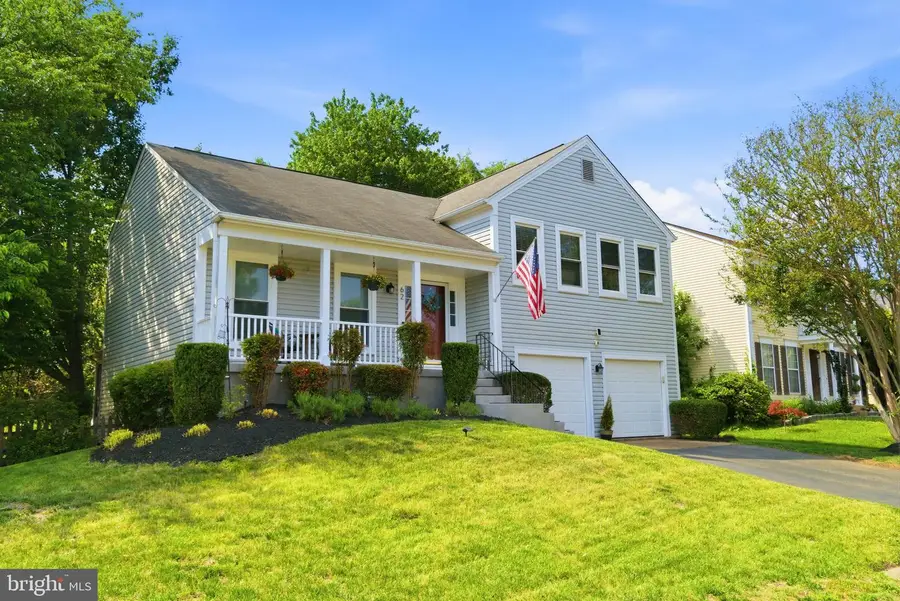 62 Mcpherson Cir, Sterling, VA 20165 - #2