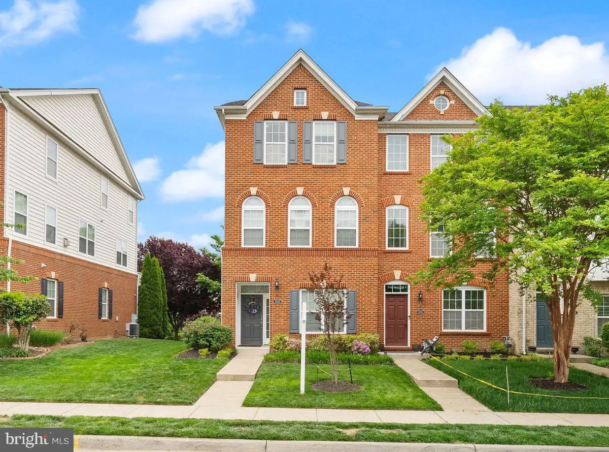 23128 Dunlop Heights Ter, Ashburn, VA 20148 - #1