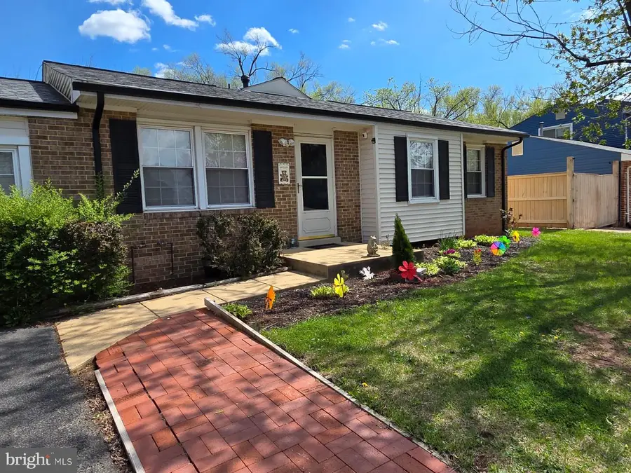 710 N Argonne Ave, Sterling, VA 20164 - #2