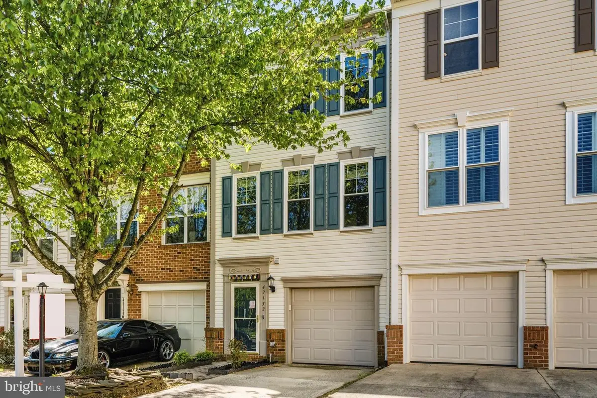 43153 Huntsman Sq, Broadlands, VA 20148 - #1