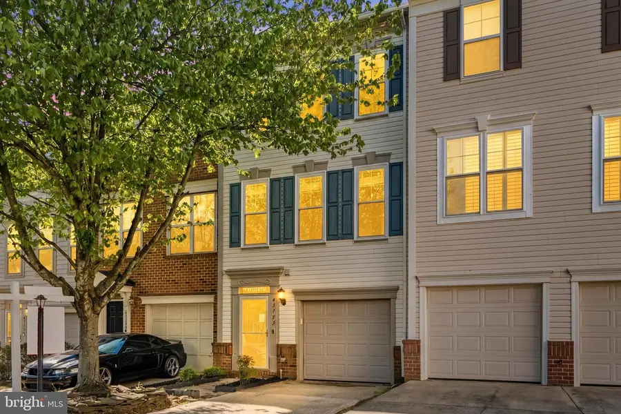 43153 Huntsman Sq, Broadlands, VA 20148 - #2